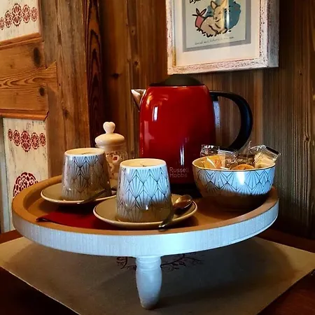 Lo Djoua De Toueno Bed & Breakfast Arvier