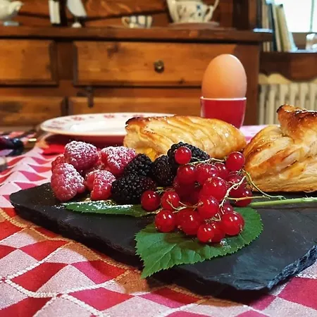 Bed & Breakfast Lo Djoua De Toueno