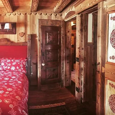Lo Djoua De Toueno Bed & Breakfast