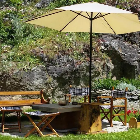 Bed & Breakfast Lo Djoua De Toueno