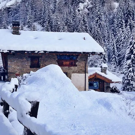 Bed & Breakfast Lo Djoua De Toueno