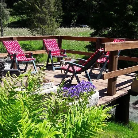 Bed and Breakfast Lo Djoua De Toueno