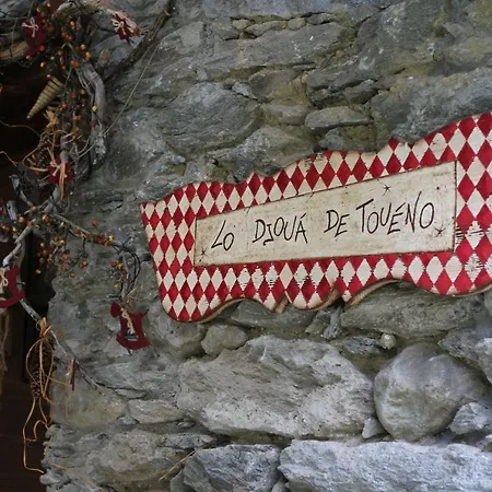 Bed & Breakfast Lo Djoua De Toueno