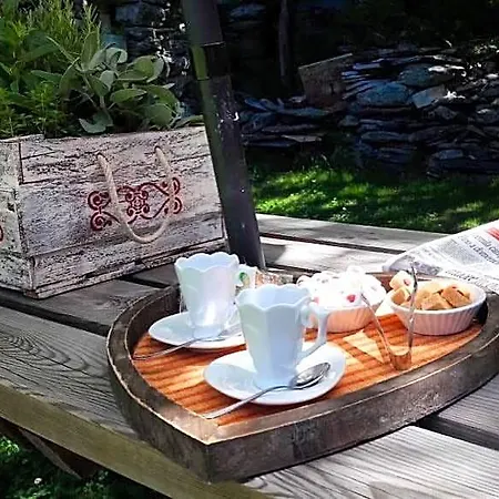 Oda ve Kahvaltı Lo Djoua De Toueno