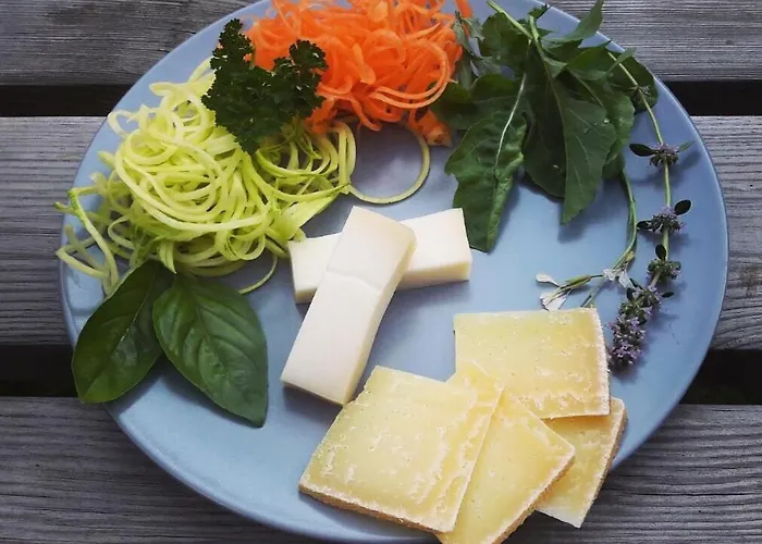 Lo Djoua De Toueno Bed & Breakfast